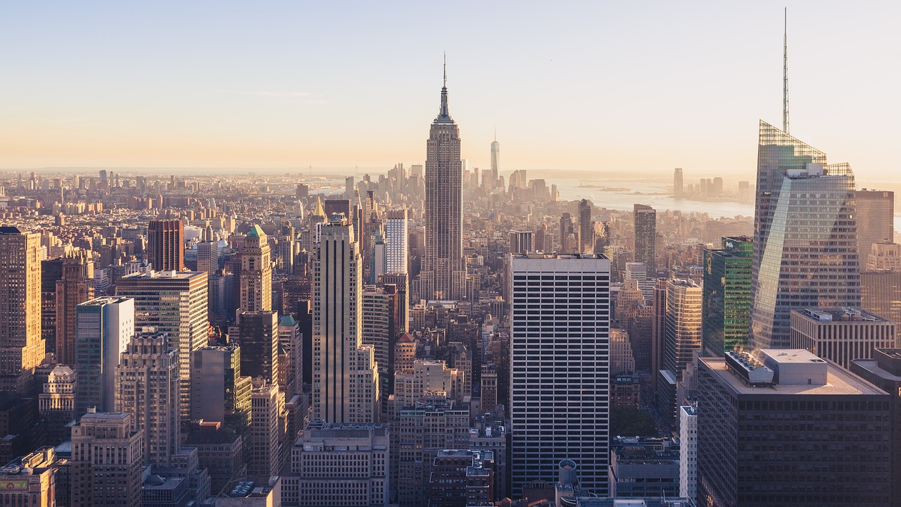 Titelbild mit New York Skyline zum Blogartikel "Digital Marketing in USA"